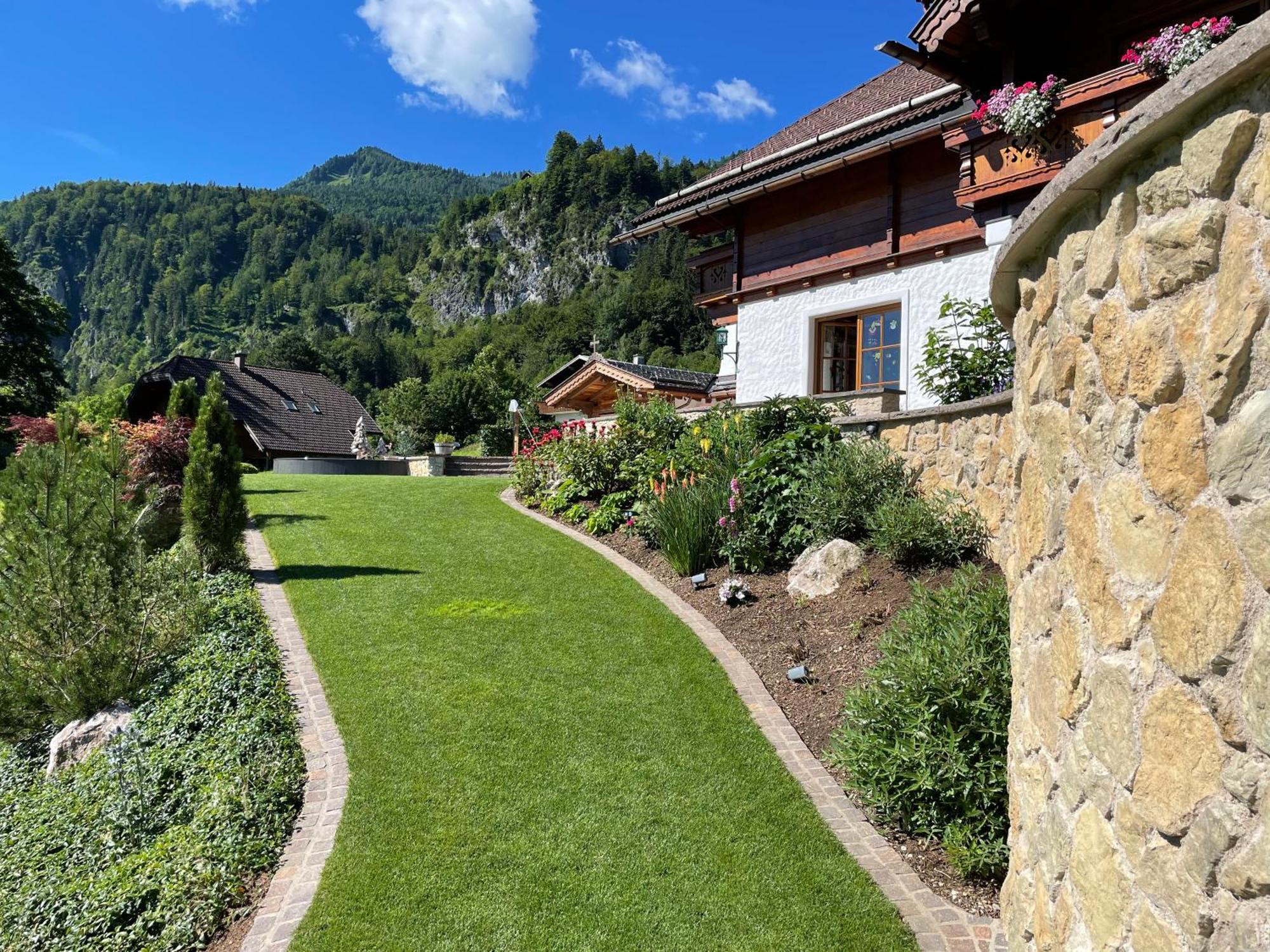 Ferienwohnung Schossleitner - Der Wohlfuehl-Ansitz Am Wolfgangsee Mit Weitblick Sankt Gilgen Bagian luar foto
